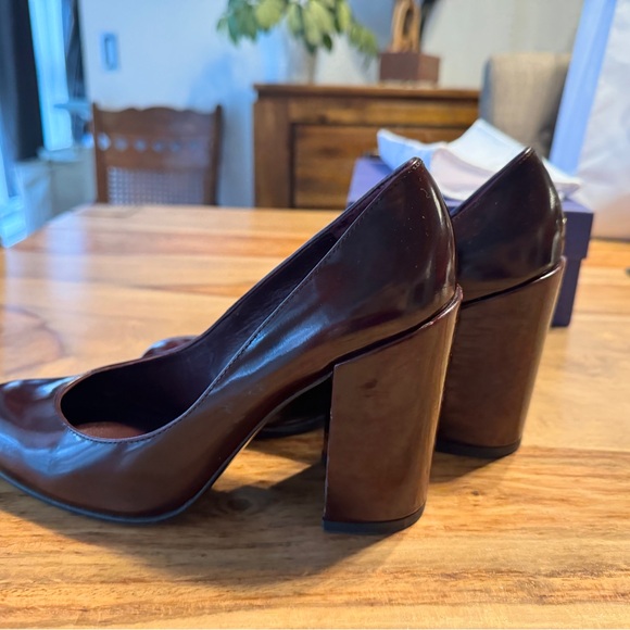 Stuart Weitzman - Burgundy’s block heels - Picture 5 of 5